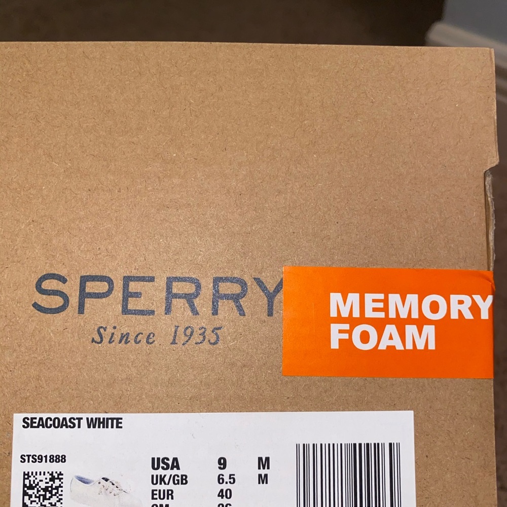 Sperry woman’s shoe